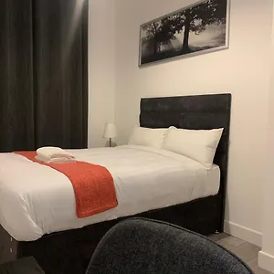  Guest house Frances St House